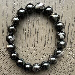 Hypersthene bracelet 10mm SIZE 6.75’
